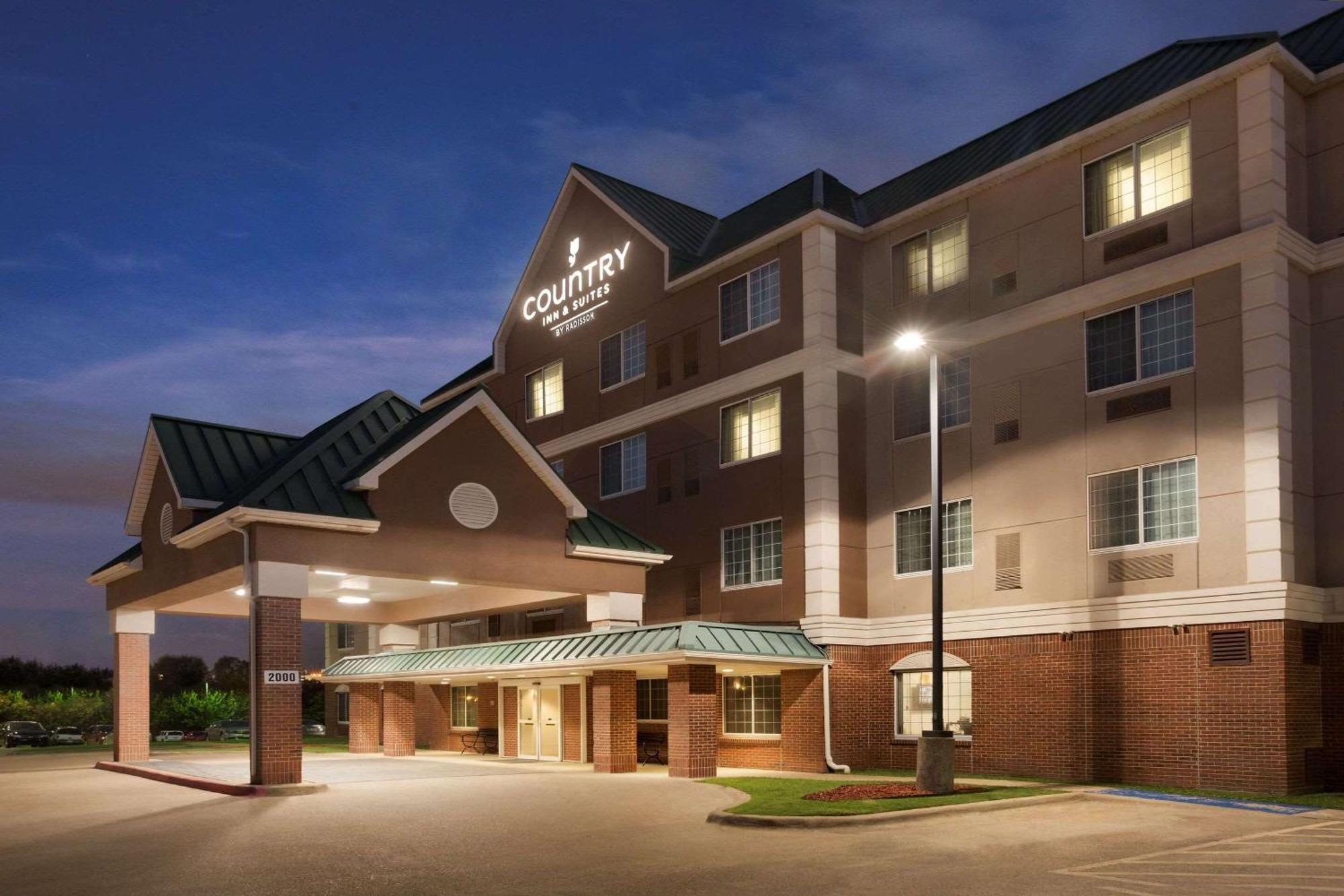 Country Inn & Suites By Radisson, Dfw Airport South, Tx Irving Εξωτερικό φωτογραφία