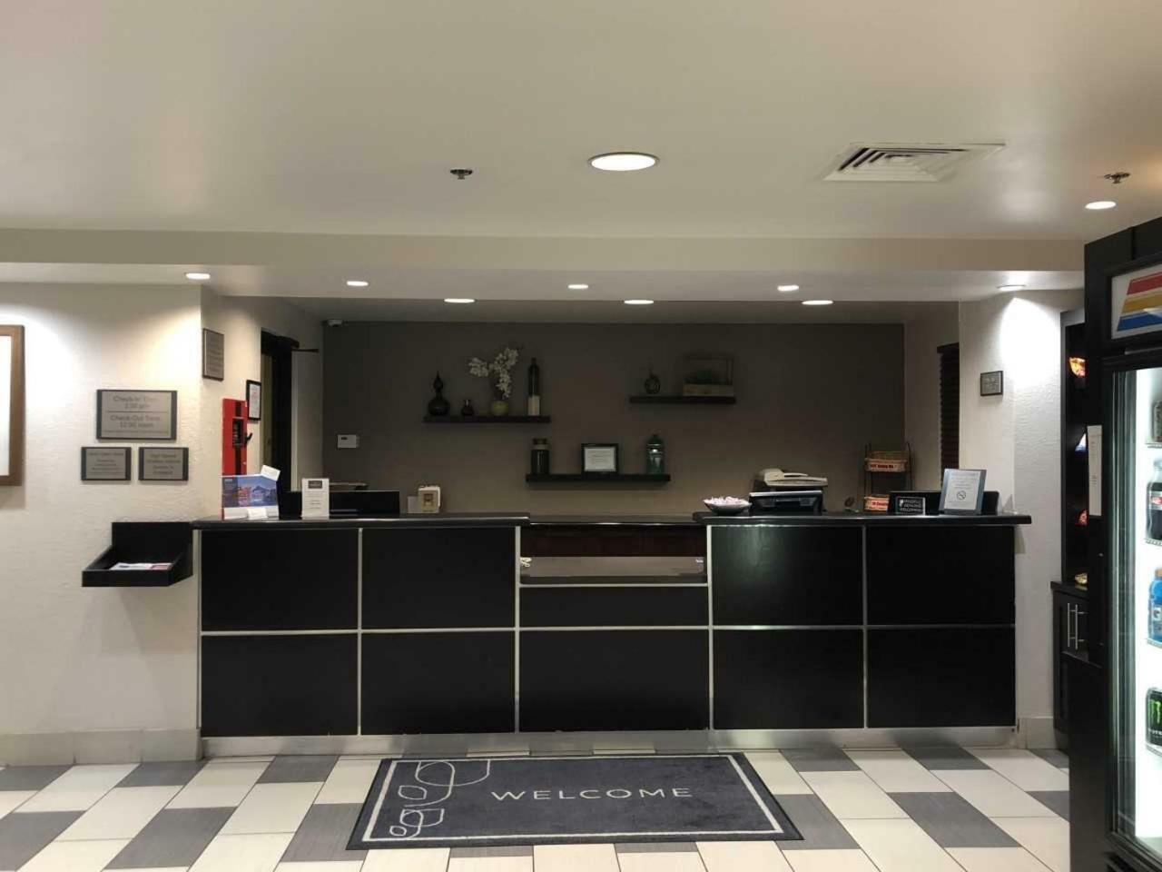 Country Inn & Suites By Radisson, Dfw Airport South, Tx Irving Εξωτερικό φωτογραφία
