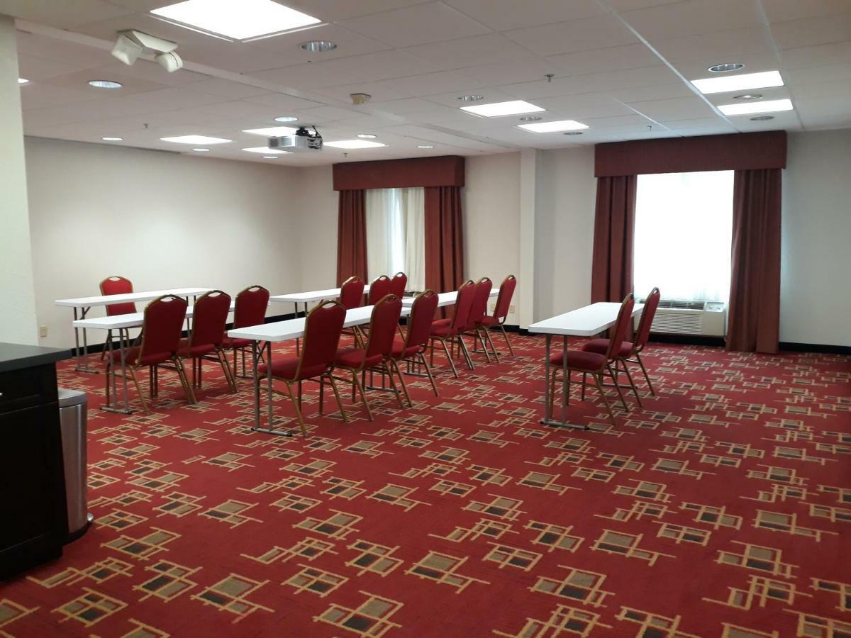 Country Inn & Suites By Radisson, Dfw Airport South, Tx Irving Εξωτερικό φωτογραφία